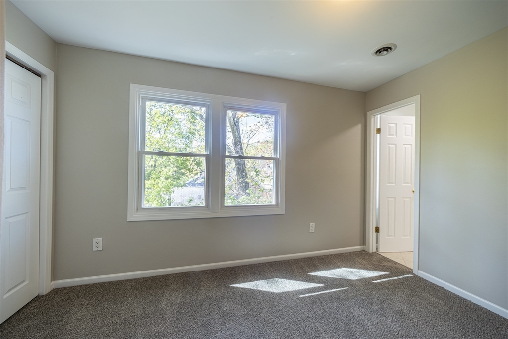 357 Boylston Street, Unit 3 Lowell, MA 01852 - Photo 15 of 35