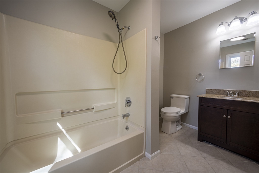 357 Boylston Street, Unit 3 Lowell, MA 01852 - Photo 17 of 35