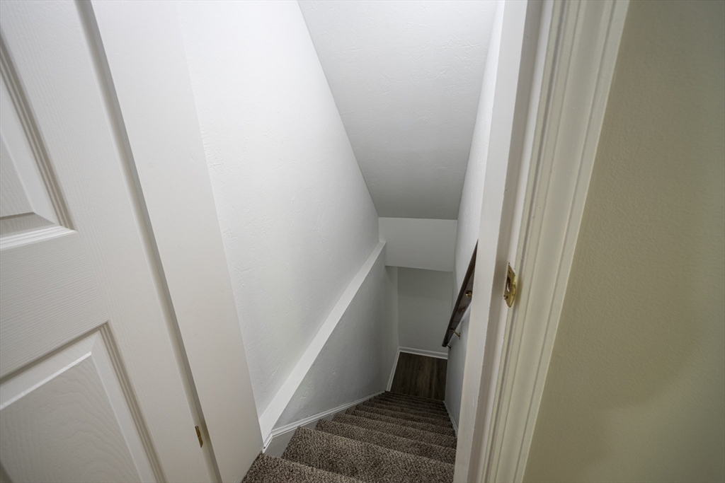 357 Boylston Street, Unit 3 Lowell, MA 01852 - Photo 28 of 35