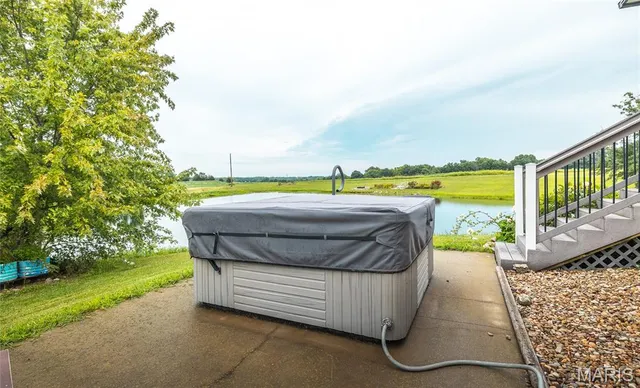 $1,325,000 | 14395 Highway F Canton Mo 63435, Canton, MO 63435