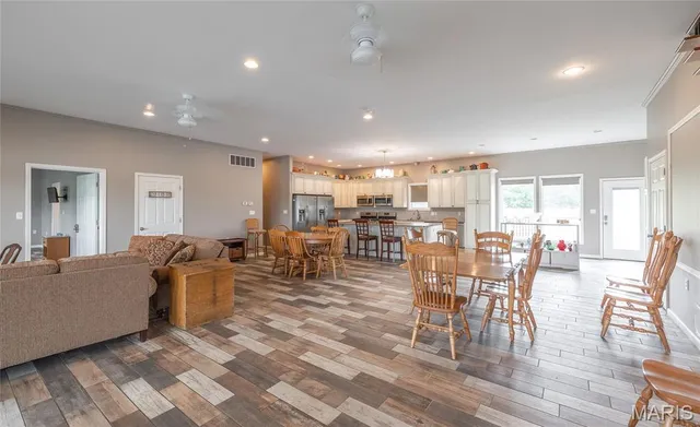 $1,325,000 | 14395 Highway F Canton Mo 63435, Canton, MO 63435