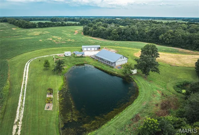 $1,325,000 | 14395 Highway F Canton Mo 63435, Canton, MO 63435