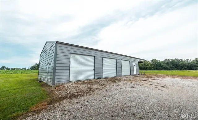 $1,325,000 | 14395 Highway F Canton Mo 63435, Canton, MO 63435