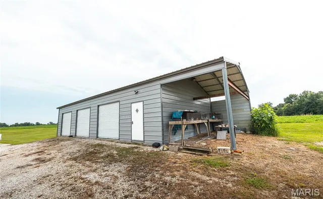 $1,325,000 | 14395 Highway F Canton Mo 63435, Canton, MO 63435