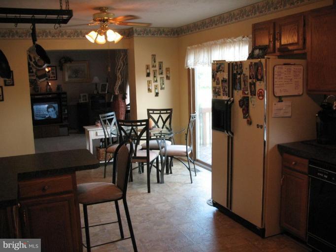1105 Kesler Road Front Royal, VA 22630 - Photo 10 of 18 Large eat in kitchen
