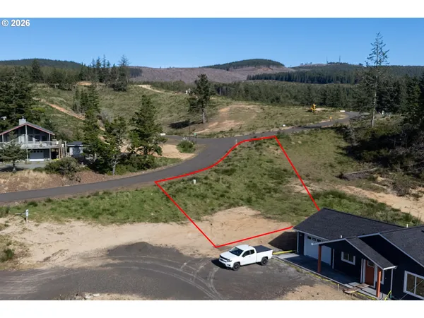 $75,000 | Roaring Tides, Unit ST 4, Tillamook, OR 97141