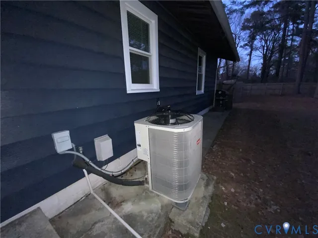 $315,000 | 202 Huger Court, Sandston, VA 23150