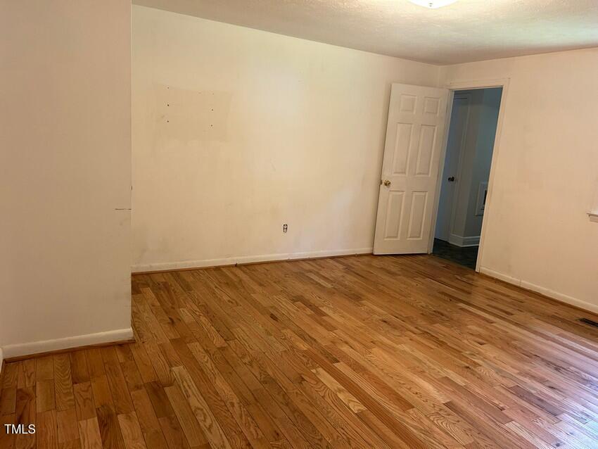 111 Colonial Drive Clinton, NC 28328 - Photo 12 of 21