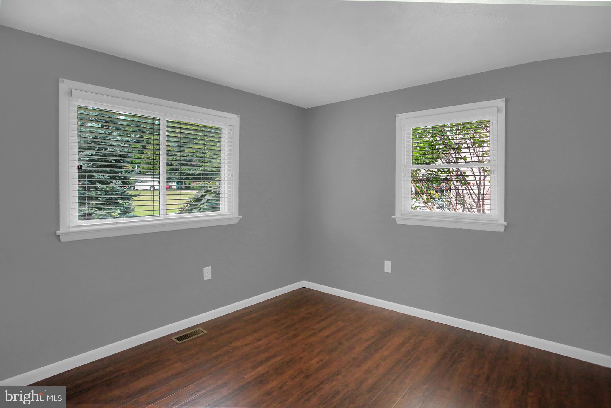 512 Ellencroft Road Lewisberry, PA 17339 - Photo 13 of 26 Bedroom 1