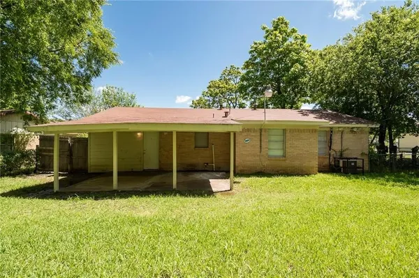 $1,600 | 2045 Avis Circle, Mesquite, TX 75149