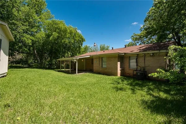 $1,600 | 2045 Avis Circle, Mesquite, TX 75149