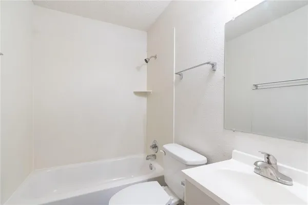 $1,600 | 2045 Avis Circle, Mesquite, TX 75149