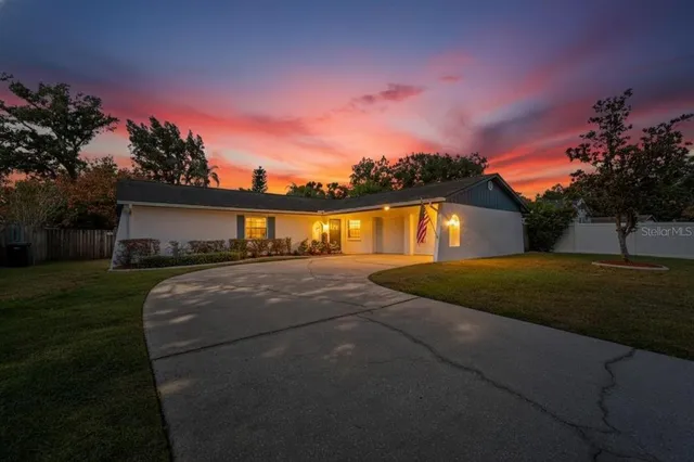 $375,000 | 612 Green Cove Drive, Brandon, FL 33510