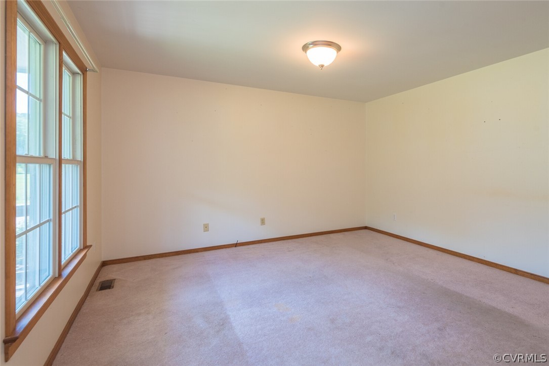 6220 Orchard Road New Kent, VA 23124 - Photo 7 of 47 Gallery Image 7