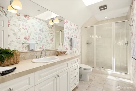 $3,150,000 | 2720 105th Avenue Southeast, Bellevue, WA 98004