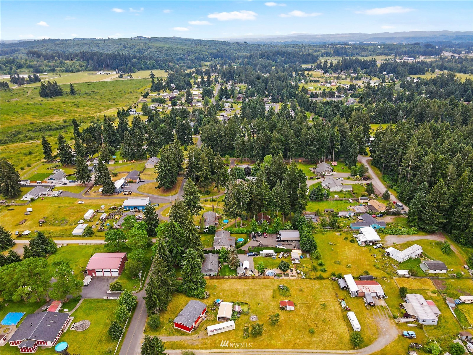 18343 Nutmeg Street Southwest Rochester, WA 98579 - Photo 31 of 31 a view of a city