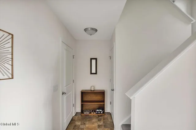 $315,000 | 202 Royale Court, North Greenbush, NY 12180