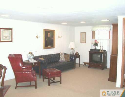 2 Federal Road East Brunswick, NJ 08816 - Photo 4 of 8 Gallery Image 4