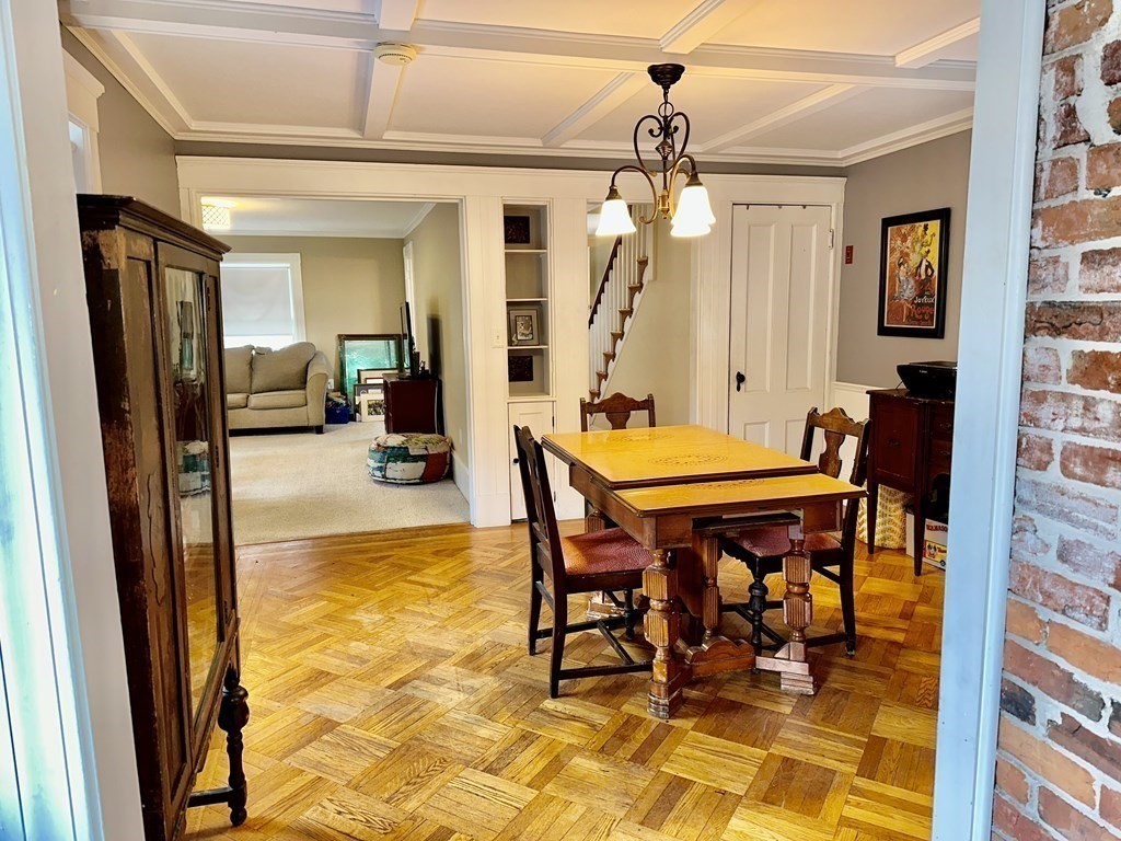 38 Old Nahant Road Wakefield, MA 01880 - Photo 7 of 39 Gallery Image 7
