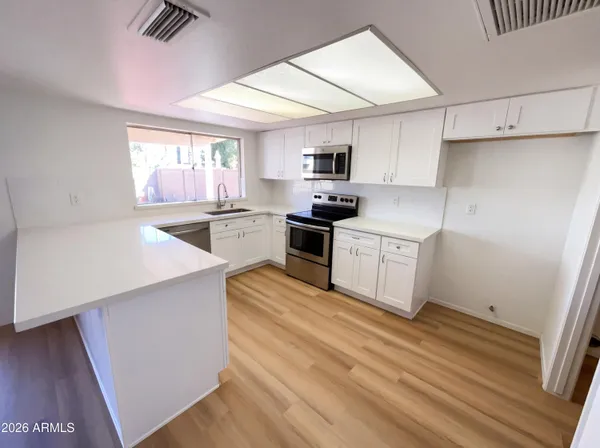 $535,000 | 2219 South Estrella Circle, Mesa, AZ 85202