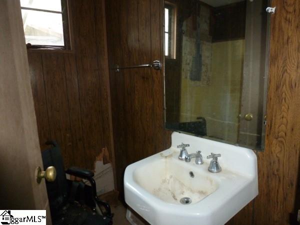 5 Lakemont Road Cleveland, SC 29635 - Photo 9 of 16