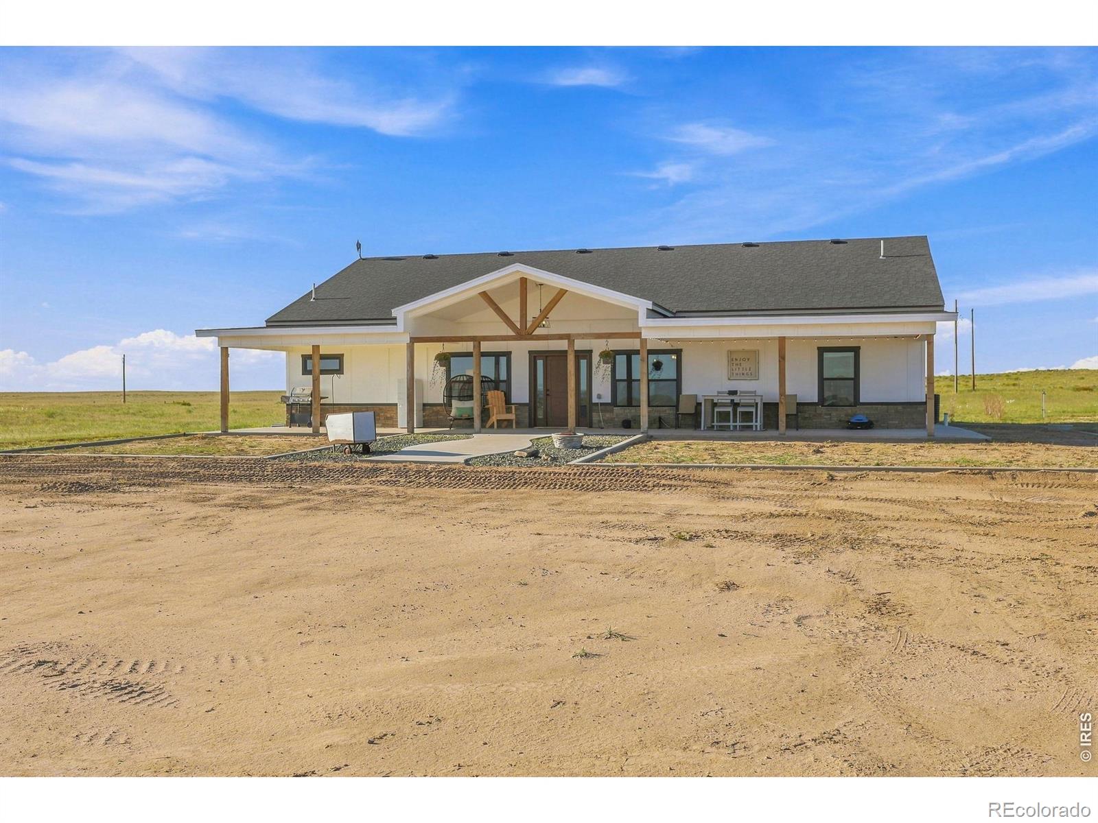 15550 County Road West Weldona, CO 80653 - Photo 3 of 33 Gallery Image 3