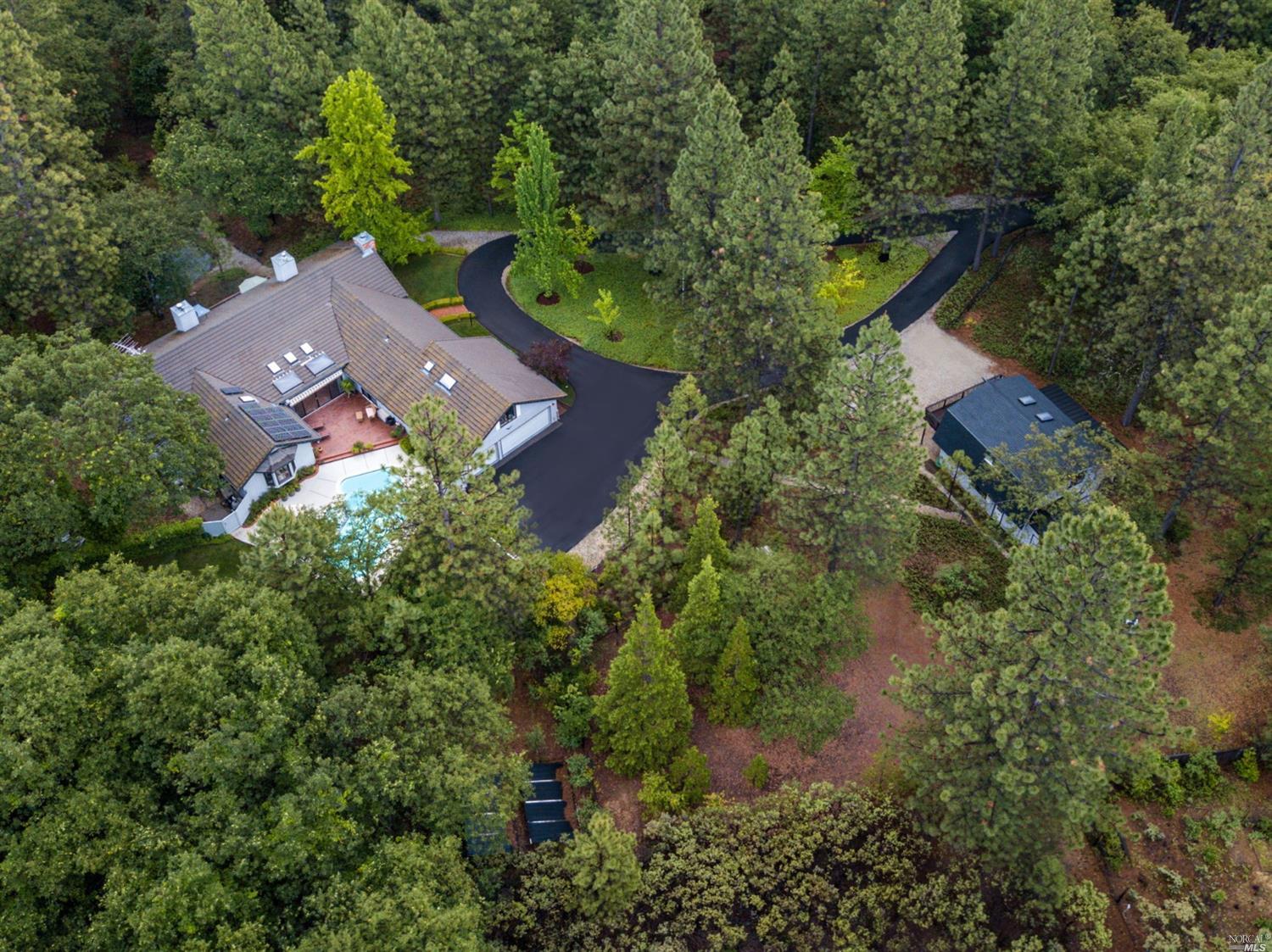 14178 Bar Ela Ranch Road Grass Valley, CA 95945 - Photo 11 of 50