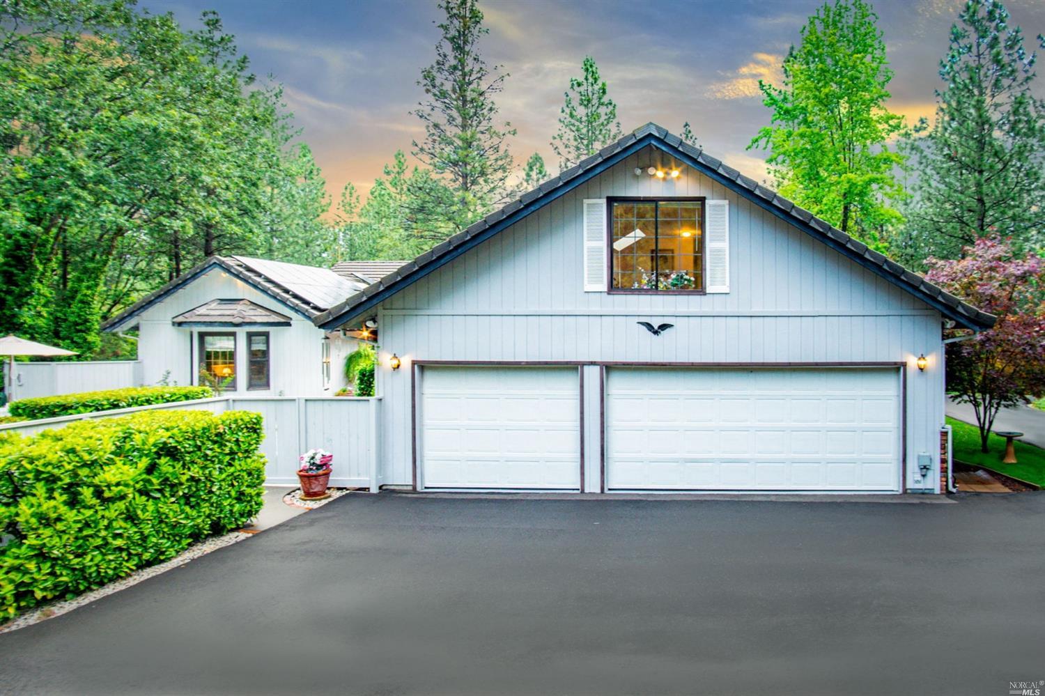 14178 Bar Ela Ranch Road Grass Valley, CA 95945 - Photo 4 of 50