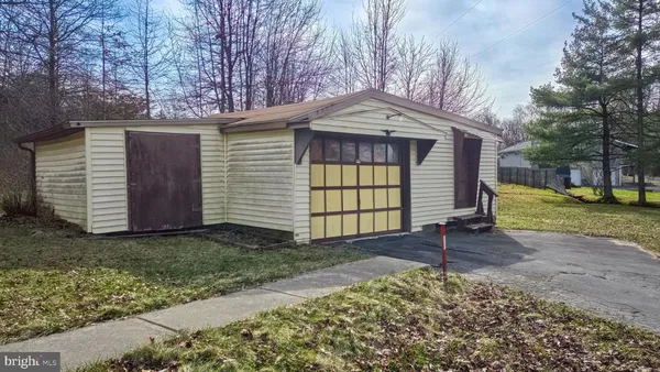 $340,000 | 1895 Quarry Road, Quakertown, PA 18951