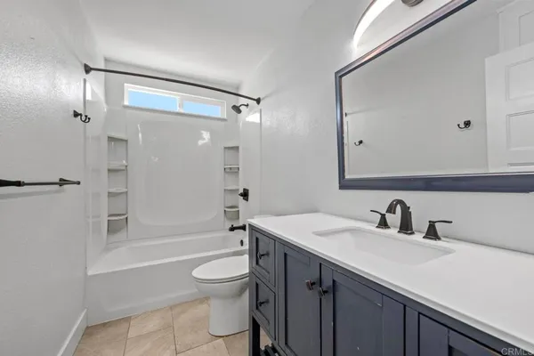 $2,450 | 73853 Playa Vista Drive, Twentynine Palms, CA 92277