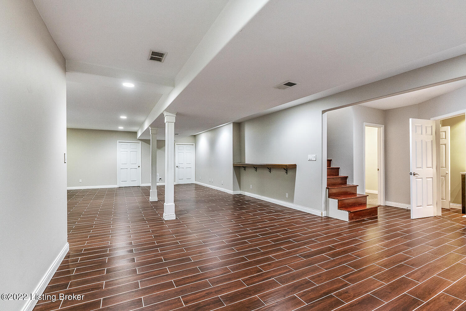 14013 Spring Mill Road Louisville, KY 40245 - Photo 35 of 52 035-14013-35