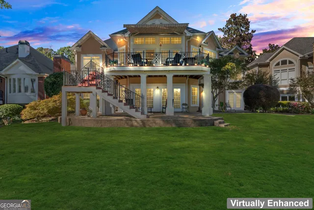 a view of a house with a big yard