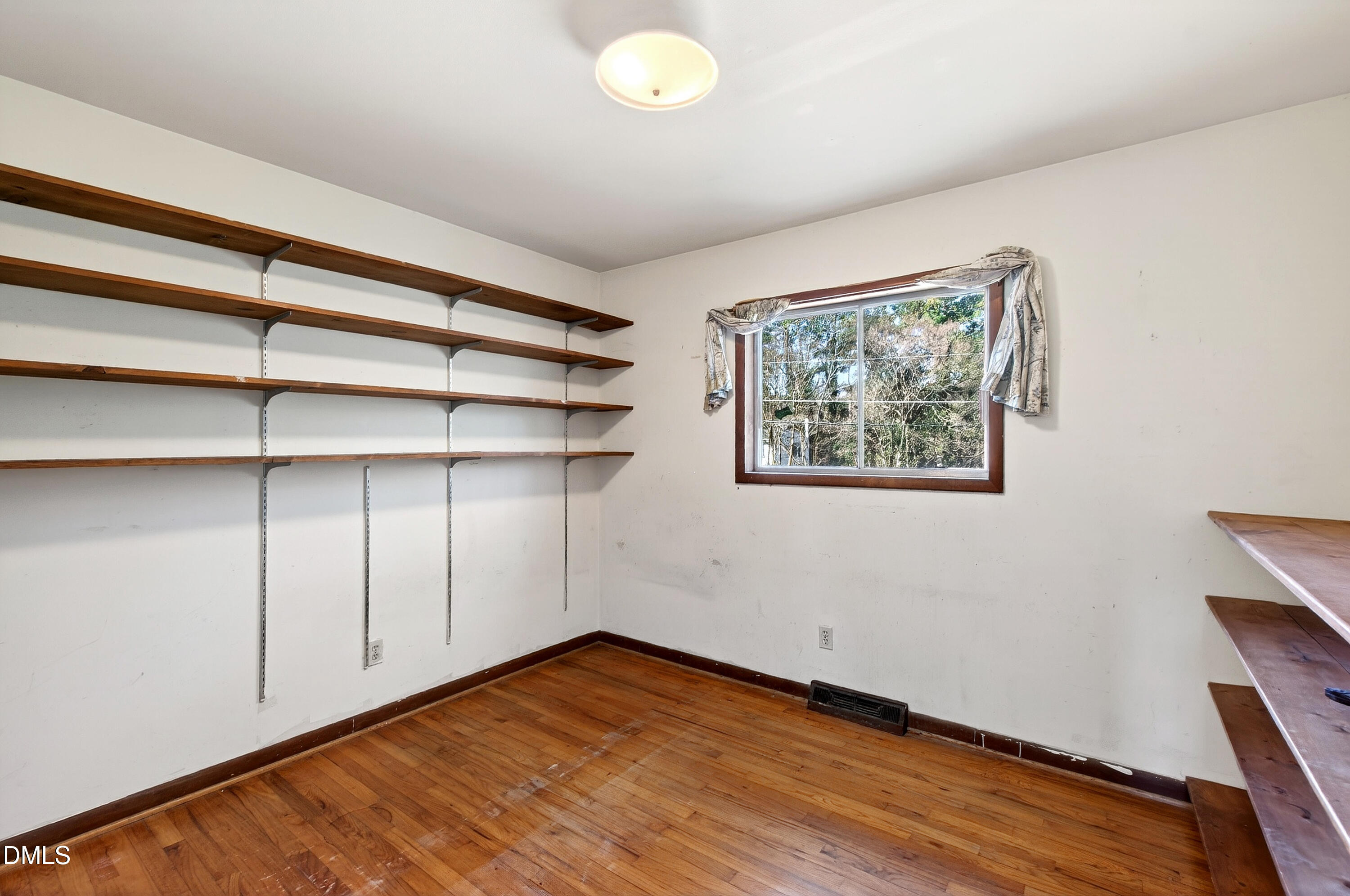 4332 Woodlawn Drive Raleigh, NC 27616 - Photo 19 of 37 19 Woodlawn (24)