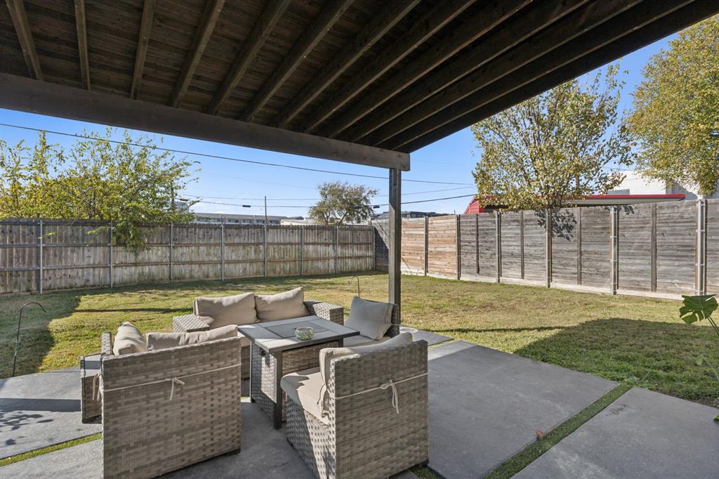2231 Madera Street Dallas, TX 75206 - Photo 36 of 37 a view of outdoor space with swimming pool and patio