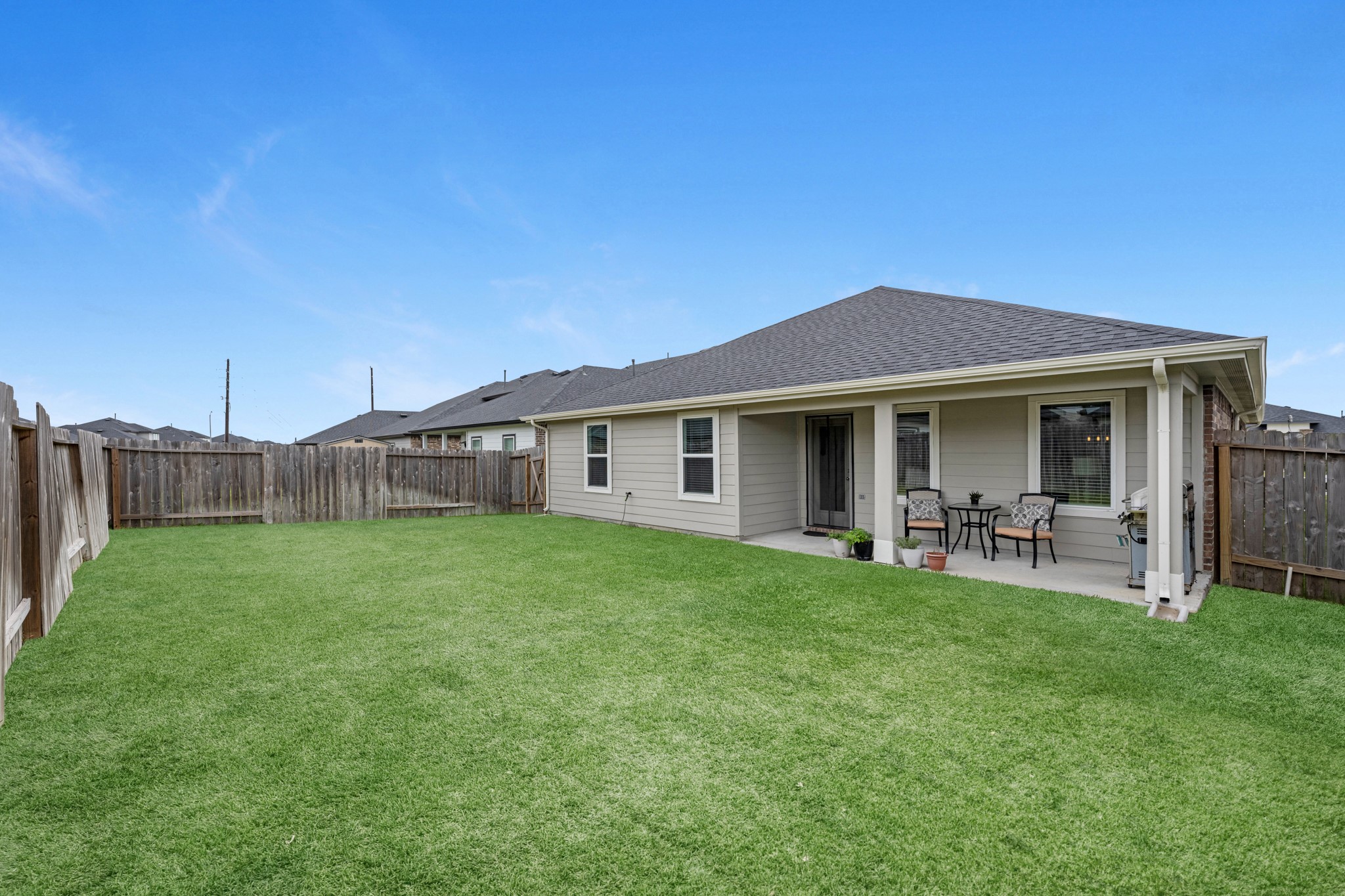 923 Kinder Sky Lane Rosharon, TX 77583 - Photo 6 of 37