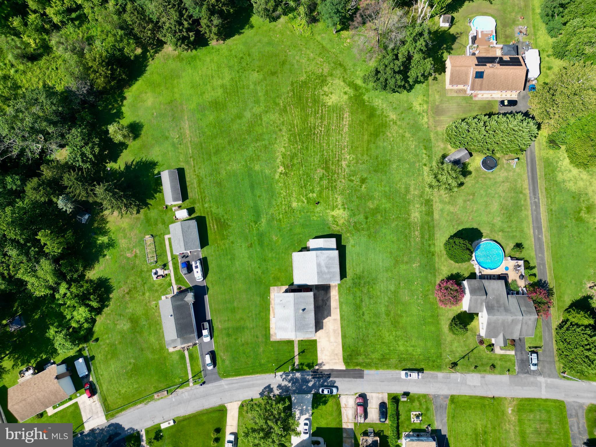7848 Oakdale Avenue Rosedale, MD 21237 - Photo 30 of 46 an aerial view of multiple house