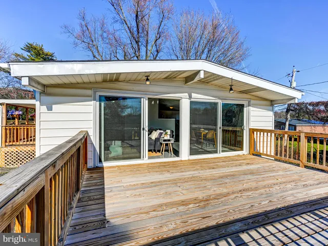 $364,900 | 1005 Parkvalley Court, Baltimore, MD 21208