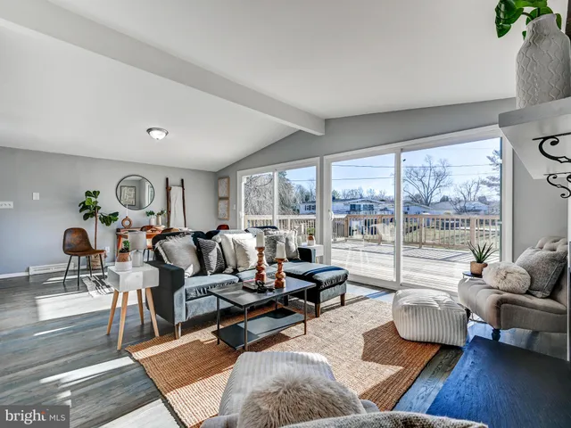 $364,900 | 1005 Parkvalley Court, Baltimore, MD 21208