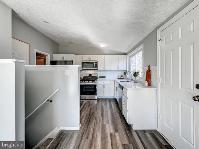 $364,900 | 1005 Parkvalley Court, Baltimore, MD 21208