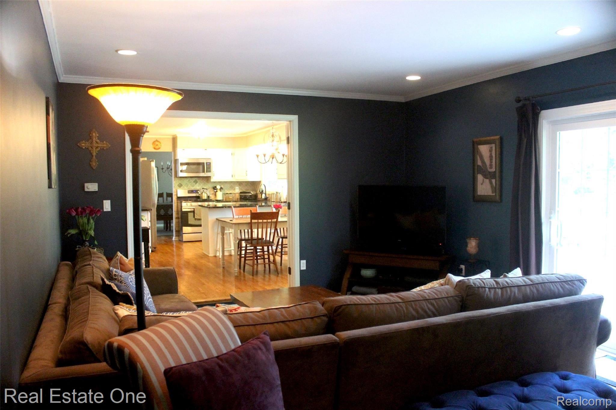 42244 Waterfall Road Northville, MI 48168 - Photo 17 of 55 Living Room into kitchen .JPG