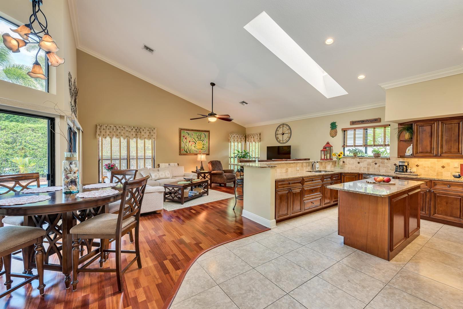4635 Northwest 26th Avenue Boca Raton, FL 33434 - Photo 13 of 41 Great Room