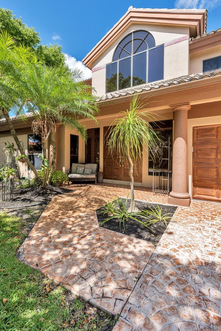 4635 Northwest 26th Avenue Boca Raton, FL 33434 - Photo 2 of 41 Entrance Walk Way