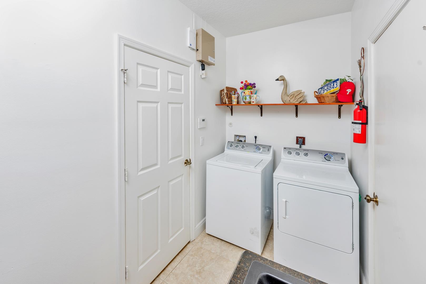 4635 Northwest 26th Avenue Boca Raton, FL 33434 - Photo 31 of 41 Laundry