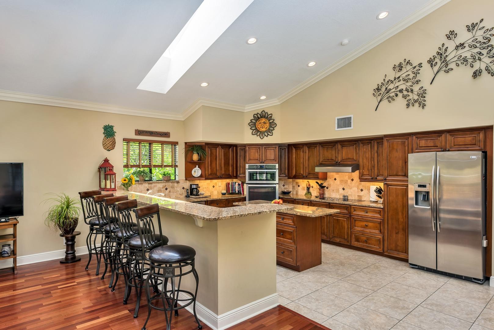 4635 Northwest 26th Avenue Boca Raton, FL 33434 - Photo 9 of 41 Kitchen With Breakfast Bar