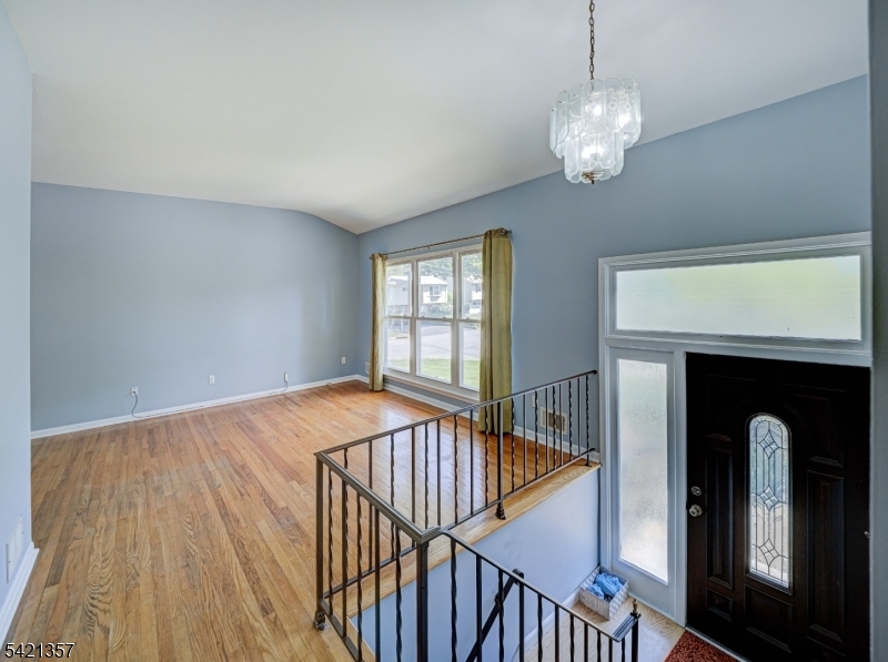 50 Auburn Road Parsippany, NJ 07054 - Photo 4 of 33