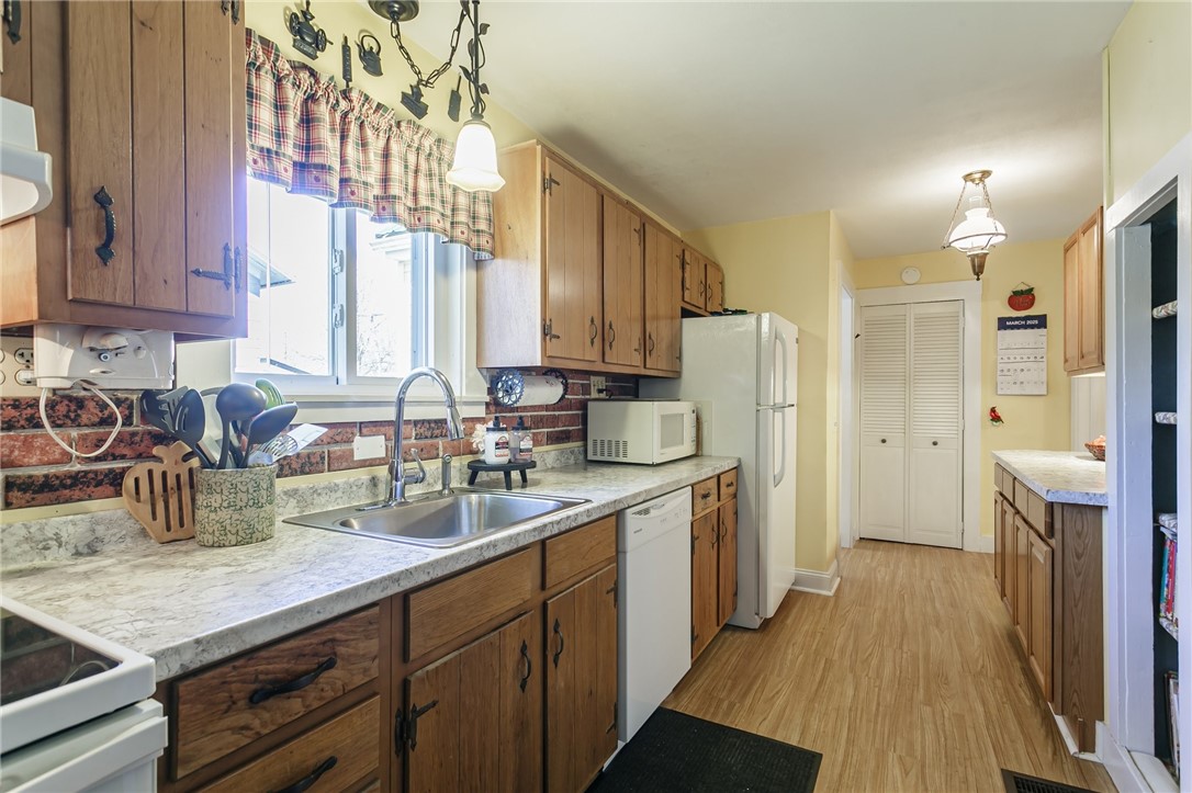 320 Prospect Drive Palmyra, NY 14522 - Photo 10 of 27