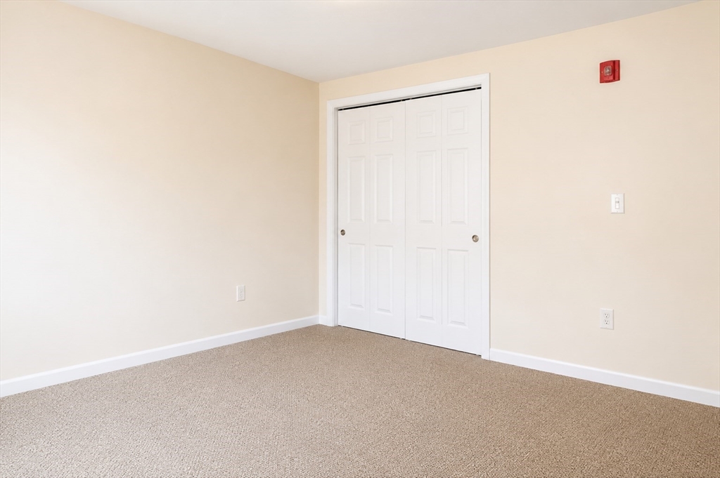 361 Hildreth Street, Unit 24 Lowell, MA 01850 - Photo 5 of 9