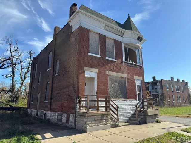 $29,900 | 1150 Walton Avenue, St. Louis, MO 63113