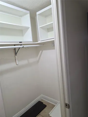 $1,900 | 1811 Jefferson Street, Unit 501, Hollywood, FL 33020