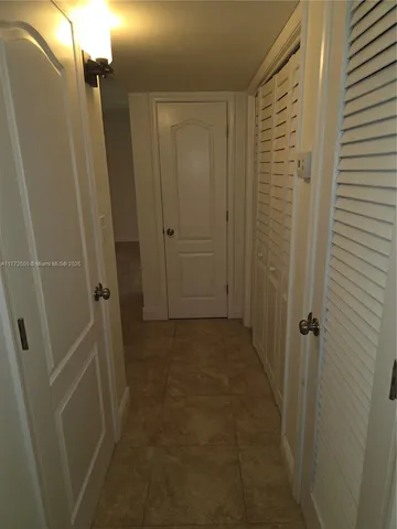 $1,900 | 1811 Jefferson Street, Unit 501, Hollywood, FL 33020